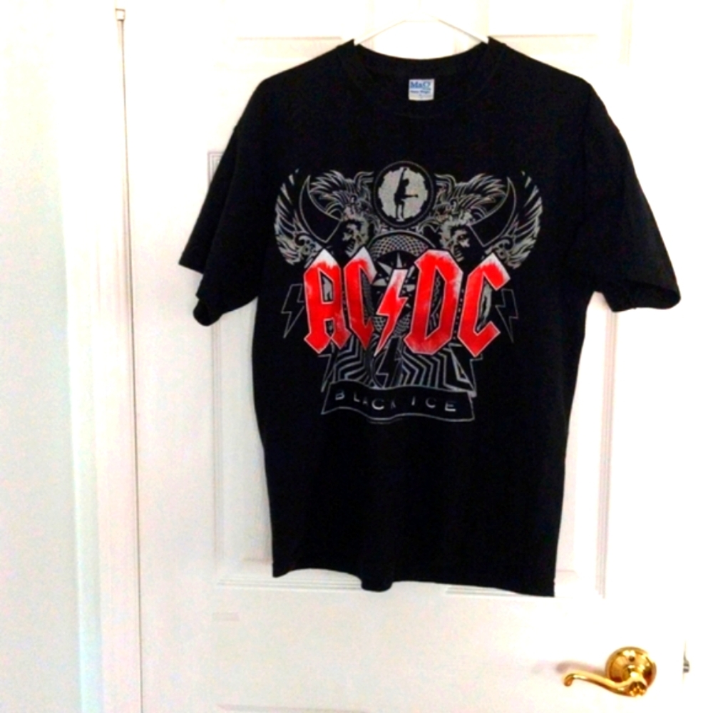 ♨️AC/DC BAND with Red and White Design
